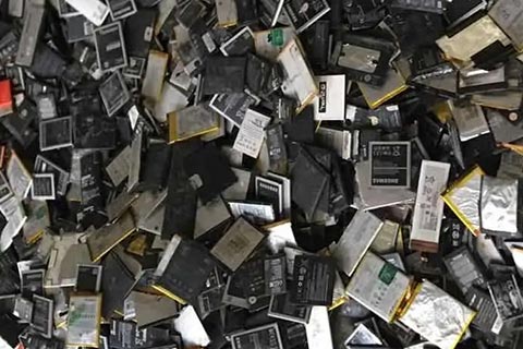 天门艾亚特报废电池回收|电池回收后怎么利用